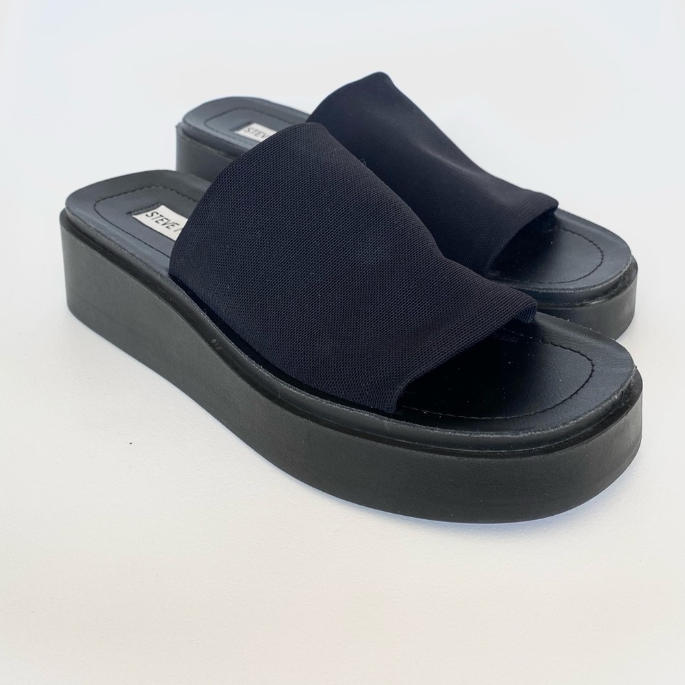 Steve Madden Gimmee Platform Wedge Sandal